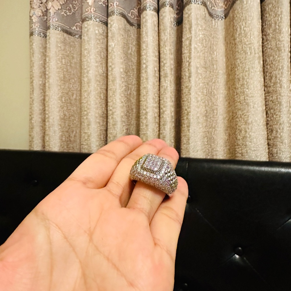Men ring size 9 silver with cz stones